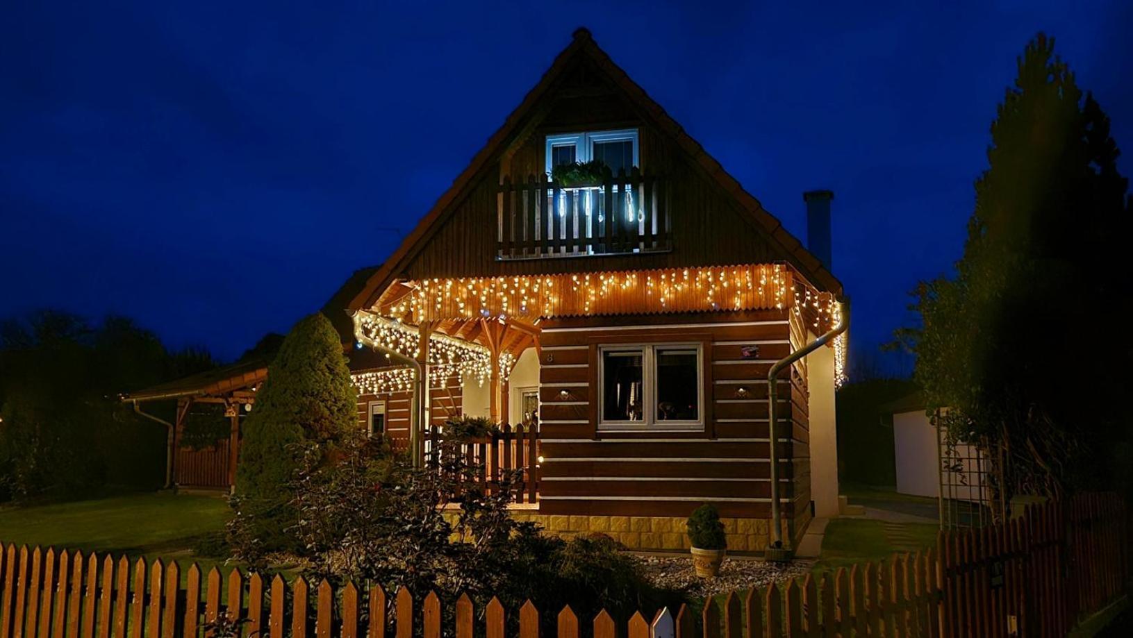 Roubenka Rozkos Villa Nove Mesto nad Metuji Exterior photo
